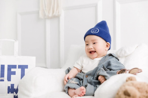 济宁八个月宝宝能吃榴莲吗