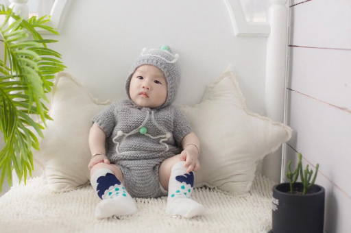 济宁宝宝眼窝发青